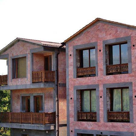 Kefilyan Family Hotel Sanain Exteriér fotografie