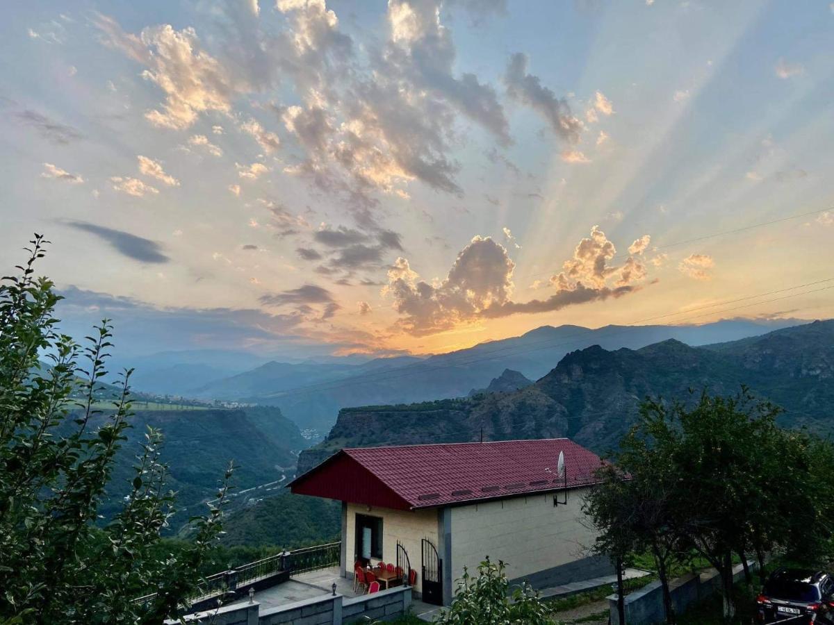 Kefilyan Family Hotel Sanain Exteriér fotografie